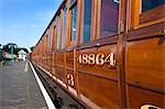 Vintage LNER roulant sur la ligne de pavot, gare du Nord Norfolk, Sheringham, Norfolk, Angleterre, Royaume-Uni, Europe