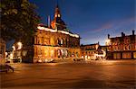 L'hôtel de ville à la nuit tombante, Ipswich, Suffolk, Angleterre, Royaume-Uni, Europe