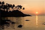 Coucher de soleil sur la plage de Colomb, Palolem, Goa, Inde, Asie