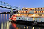 Delta Queen Riverboat and Walnut Street Bridge, Chattanooga, Tennessee, United States of America, North America