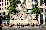 Vorosmarty Square, Vaci Utca, Budapest, Hungary, Europe