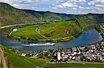 The famous bow near Bremm on the River Moselle, Rhineland-Palatinate, Germany, Europe