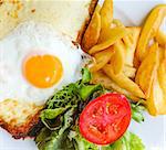 Traditional French Toasted Sandwich - croque madame