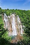 Waterfall, Veliki Slap, Plitvice Lakes National Park, UNESCO World Heritage Site, Croatia, Europe