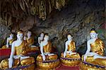 Statues of the Buddha, Saddar Cave, near Hpa-An, Karen State, Myanmar (Burma), Asia