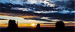 Wonderful colours during sunrise in this iconic view of Monument Valley, USA