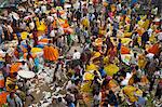 Mullik Ghat flower market, Kolkata (Calcutta), West Bengal, India, Asia