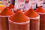 Paprika for sale, Mercado Central (Central Market), Valencia, Mediterranean, Costa del Azahar, Spain, Europe