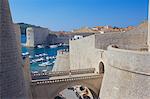 Harbour and Old Town walls, UNESCO World Heritage Site, Dubrovnik, Dalmatia, Croatia, Europe