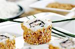 Sesame salmon roll