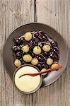 Stewed grapes with zabaglione