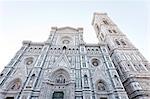 Italy, Italia. Tuscany, Toscana. Firenze district. Florence, Firenze. Piazza Duomo, Duomo Santa Maria del Fiore.