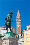 Church of St. George and Giuseppe Tartini statue, Tartinijev trg (Tartini Square), Old Town, Piran, Primorska, Slovenian Istria, Slovenia, Europe