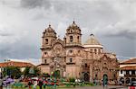 View over Iglesia de la Compania de Jesus church on Plaza de Armas, Cuzco, UNESCO World Heritage Site, Peru, South America