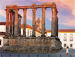 Portugal, Alentejo, Evora, Roman temple of Diana and Se Cathedral  (MR)