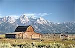 USA, Wyoming, Grand Teton National Park, Mormon Row, dates from 1890's, John Moulton Homestead, Barn