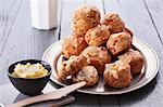Cheese rolls with butter