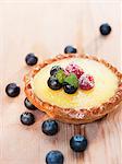 Small tart with fruits on top