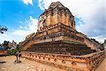 chedi luang temple in chiang mai