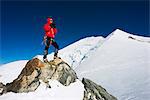 Europe, France, Haute Savoie, Rhone Alps, Chamonix Valley, Mont Blanc 4810m, climbers on Mt Blanc (MR)