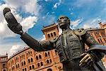 Bronze sculpture of bullfighter with Plaza de Toros de Las Ventas behind, Madrid, Comunidad de Madrid, Spain