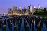 USA, New York, Brooklyn, view from Brooklyn to Manhattan in the morning