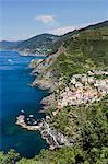 Clifftop village of Riomaggiore, Cinque Terre, UNESCO World Heritage Site, Liguria, Italy, Europe