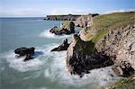 Coastline looking west to St. Govan's Head, Pembrokeshire Coast National Park, Pembrokeshire, Wales, United Kingdom, Europe