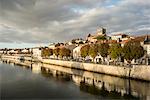 France, Charente-Maritime, Poitou-Charente, Saint-Savinien, La Charente