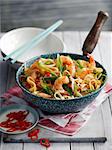 Fried egg noodles with prawns and vegetables