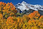 USA, Colorado, San Juan Mountains, peaks in autumn