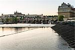 Charles Bridge, the Castle District and St Vitus's Cathedral across the Vltava River, UNESCO World Heritage Site, Prague, Czech Republic, Europe