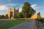 Rochester Castle and gardens, Rochester, Kent, England, United Kingdom, Europe