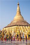 Festival at Shwedagon Pagoda (Shwedagon Zedi Daw) (Golden Pagoda), Yangon (Rangoon), Myanmar (Burma), Asia