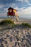 Lifeguard hut and sand dunes, Skanor Falsterbo, Falsterbo Peninsula, Skane, South Sweden, Sweden, Scandinavia, Europe