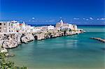 Italy, Italia. Apulia, Puglia, Foggia district. Gargano, Vieste. Old town and Punta di San Francesco. (San Francesco promanade)