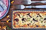 Chanterelle mushroom, cheese and thyme homemade delicious tart (quiche)