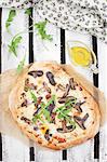 Pizza bianca with wild mushrooms and mozzarella