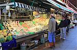 Fish and Produce Market, Kadikoy, Asian Side, Istanbul, Turkey, Anatolia, Asia Minor, Eurasia