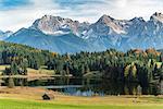 Lodges with Gerold lake and Karwendel Alps in the background, Krun, Upper Bavaria, Bavaria, Germany, Europe