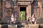 Detailed carving on the facade of a temple at Banteay Srei in Angkor, UNESCO World Heritage Site, Siem Reap, Cambodia, Indochina, Southeast Asia, Asia