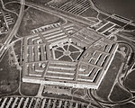 1940s 1950s ABSOLUTE AERIAL PENTAGON BUILDING POLYGON 5 SIDES AND ANGLES DEFENSE MILITARY HUB CENTER ARLINGTON VA USA