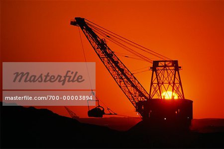 Mines de charbon au coucher du soleil Estevan Saskatchewan, Canada