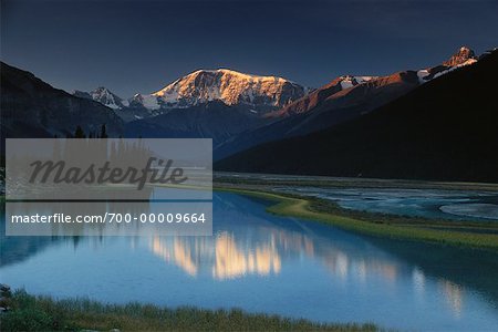 Mount Kitchener bei Dawn Jasper Nationalpark, Alberta, Kanada