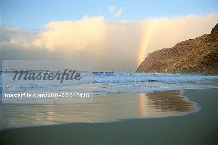 Rainbow over Polihale Beach, Kuai, Hawaii, USA