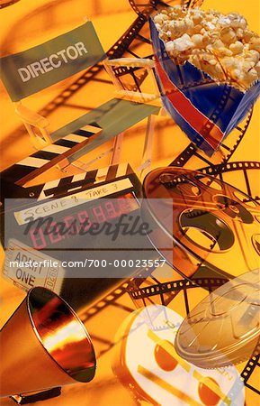 Film industrie du Collage avec la bobine de Film, porte-voix, Ticket d'entrée chaise du réalisateur et Popcorn