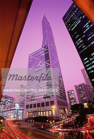 Bank of China Building à la tombée de la nuit de Hong Kong, Chine