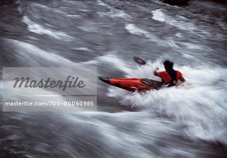 Kayak de rivière Ococee, North Carolina, USA