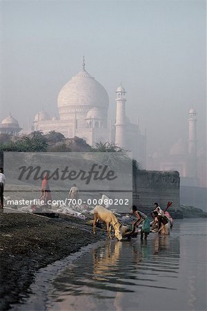 People Washing Up in Shore by Taj Mahal and Fatehpur Sikri Agra, India