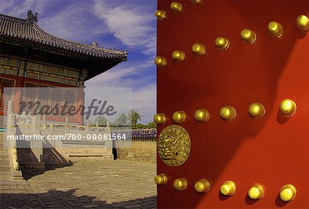 Open Gate at Temple of Heaven And Sky Tian Tan, Beijing, China